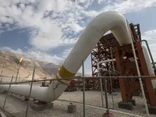 ގަލްފު ގައުމުތަކުގެ ތެލާއި ގޭސް މަރުކަޒުތައް އަންދާ އަޅިޔަށް ހަދާލާނެ ކަމުގެ އިންޒާރު އިރާނުން ދީފި