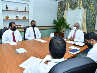President meets Hirilandhoo Council of Thaa Atoll: Councillors content with development plans