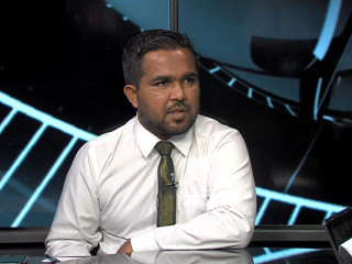 އެޑިޔުކޭޝަން މިނިސްޓްރީގެ ޑެޕިއުޓީ މިނިސްޓަރ މުހައްމަދު އިހުސާން