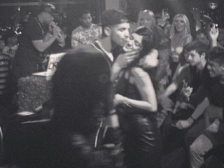 ކައިލީ އާއި ޑްރޭކް؛ ކައިލީގެ 16 ވަނަ އުފަންދުވަހުގެ ހަފްލާގައި