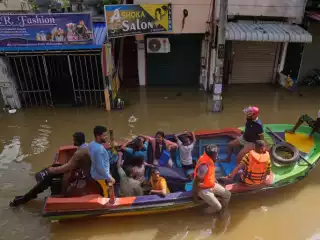  ތޫފާން ދިތުވާ - ފެން ބޮޑުވުމުގެ ކާރިސާގެ ނުރައްކަލުން އާންމު ހާލަތަށް 