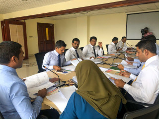 އެސްއޯއީ ކޮމެޓީގެ ބައްދަލުވުމެއްގެ ތެރެއިން--