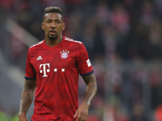 ބަޔާންގެ ޑިފެންޑަރު ޖެރޯމް ބޯޓެން ޖޫރިމަނާކޮށްފި