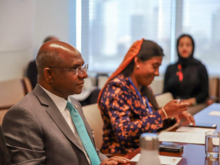 ގިނަ ގައުމުތަކުގެ ޚާރިޖީ ވުޒާރާގެ ވެރިންނާޢި މިނިސްޓަރ ގެންދަވަނީ ބައްދަލުކުރައްވަމުން