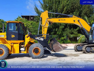AA. Bodufolhudhoo land reclamation, shore protection project site mobilized