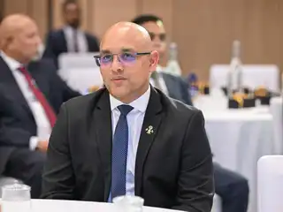 ފިނޭންސް މިނިސްޓަރު ހަސަން ޒަރީރު