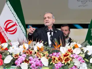 އީރާންގެ ރައީސް ޕެޒެޝްކިއާން ހުންނެވީ ސަލާމަތުކަން ކަށަވަރު ކޮށްދީފި 