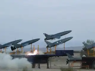 އީރާނުން ބަހްރޭންގައި ހުރި އެމެރިކާ ވައިގެ މަރުކަޒަށް ހަމަލާދީ ގޮއްވާލައިފި