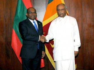 FM Abdulla Shahid with Srilanka\'s FM Dinesh Gunawardena
