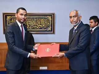 ވަޒީފާއާބެހޭ ޓްރައިބިއުނަލްގެ ކުރީގެ ރައީސް އިސްހާގު ހުސެއިން