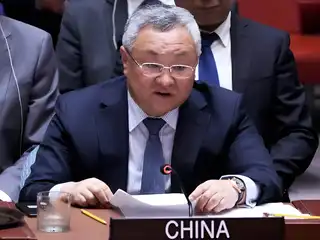 އީރާނަށް އެމެރިކާ އިން ކުރާ ފުރައްސާރަތަކުގެ ސަބަބުން މުޅި ސަރަހައްދު ނުރައްކާތެރި ހާލަތަކަށް ވެއްޓިދާނެ ކަމުގެ އިންޒާރު ޗައިނާ އިން ދީފި