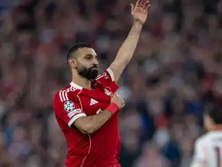 ލިވަޕޫލް އަށް ކުޅެމުން އަންނަ މިޞްރުގެ ފޯވާޑު މުޙައްމަދު ޞަލާޙު