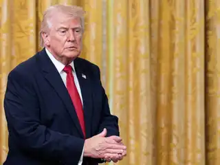 އެމެރިކާގެ ރައީސް ޑޮނަލްޑް ޓްރަމްޕް.