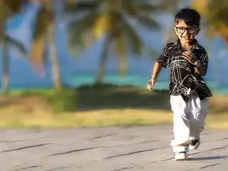 ކުޑަކުދިންގެ ދުވަހާ ގުޅިގެން އައިކެއަރ އިން ވަނީ 30 އިންސައްތަ ޑިސްކައުންޓު ލިބޭ ޕޮރޮމޯޝަނެއް ފަށާފަ