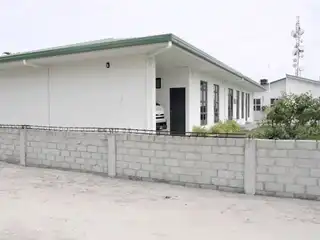 ފޯކައިދޫ ސިއްހީ މަރުކަޒު ގެ ވަށާ ފާރު ގެ ބެރީގެ މަސައްކަތް ހުއްޓިފައި އޮންނަތާ 2 އަހަރު