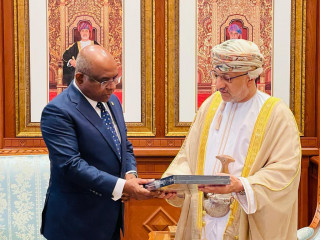 FM Shahid met the Minister of Heritage and Tourism of Oman on Wednesday