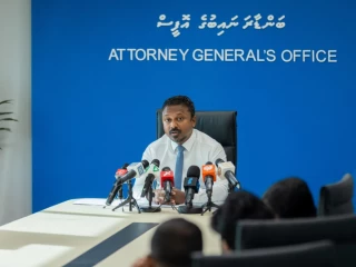 ރެފަރެންޑަމް ވޯޓަކީ މަޖިލީހުގެ ދައުރުގެ މުއްދަތު ބަދަލު ކުރުމަށް ނަގާ ވޯޓެއްކަމަށް އޭޖީންވެސް އެއްބަސްވެއްޖެ!