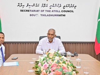 The president met members of HDh. Vaikaradhoo council and WDC on Monday