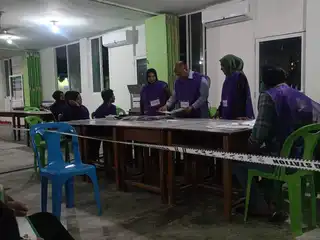 އިންތިޚާބާއި ގުޅިގެން އަންނަ އާދިއްތަ ދުވަހާއި ހޯމަ ދުވަސް ސަރުކާރު ބަންދު ކޮށްފި 