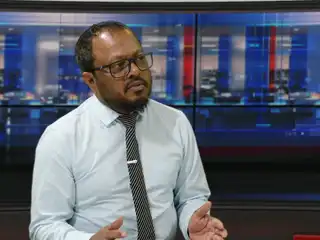 ރާއްޖެ ޓީވީގެ ފަލަ ސުރުޚީ ޕްރޮގްރާމްގައި ސައުދުﷲ ވާހަކަ ދައްކަވަނީ