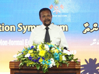 ކަންކަން ބޮއްސުންލައިގެންދަނީ އުނގެނޭ ތައުލީމް ބޭނުން ނުކުރެވޭތީ: މުސްތަފާ