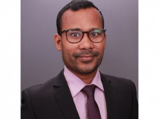 ރައީސް އޮފީހުގެ އަންޑާ ސެކެޓްރީ ޑރ. އަބްދުލް މަލިކް