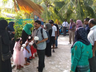 މި ބައްދަލުވުމުގެ ފެސިލިޓޭޓަރުން ވޭމަންޑޫއަށް ދިއުން