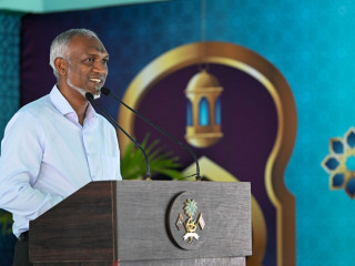 President Muizzu speaking to residents of Gemanafushi island