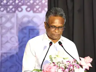 މާލޭގެ މޭޔަރ އާދަމް އާޒިމް، މާލެ ސިޓީ ކައުންސިލްގެ 5 ވަނަ ޤްރުއާން މުބާރާތާއި މަދަޙަ މުބާރާތުގެ ނަތީޖާ ފާޅުކުރުމުގެ ޖަލްސާގައި ވާހަކަދައްކަވަނީ.