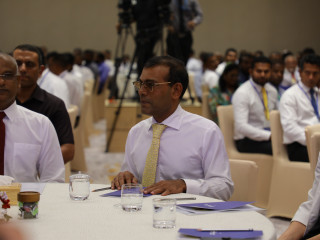 ރައްޔިތުންގެ މަޖިލީހުގެ ރައީސް މުހައްމަދު ނަޝީދު