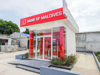 BML introduced self-service banking in Maafaru and Miladhoo islands in Noonu atoll
