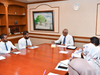 President Ibrahim Mohamed Solih met with the island council of B. Dhonfanu