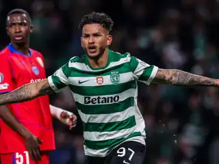 ސްޕޯޓިން އަތުން ޗެމްޕިއަންސް ޕީއެސްޖީ ބަލިވެއްޖެ