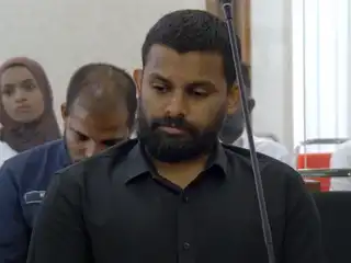 ކުރީގެ އިމިގްރޭޝަން ކޮންޓްރޯލަރު މުހައްމަދު ޝަމްއާން ވަހީދު ޝަރީއަތުގެ މަޖިލީހުގައި