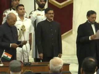 އިންޑިއާގެ އައު ބޮޑުވަޒީރު ހުވައި ކުރެއްވުމުގެ ރަސްމިއްޔާތުގެ ތެރެއިން