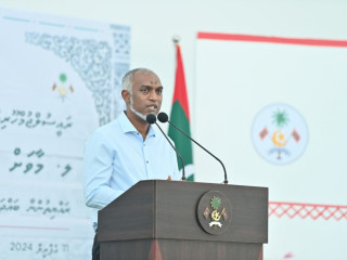 President Muizzu speaking to residents of Maavah island in Laamu atoll