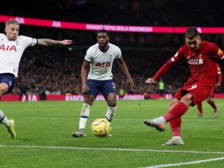 ލިވަރޕޫލް އަދި ޓޮޓެންހަމް ބައްދަލުކުރި މެޗުގެ ތެރެއިން