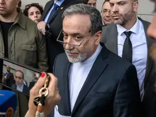 އީރާނުގެ ޚާރިޖީ ވަޒީރު އައްބާސް އަރަގްޗީ.