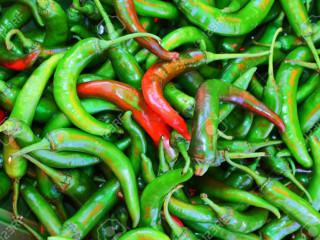 ތޮޅި މިރުސް ބާޒާރުގައި ހުރީ ވަރަށް މަދުން