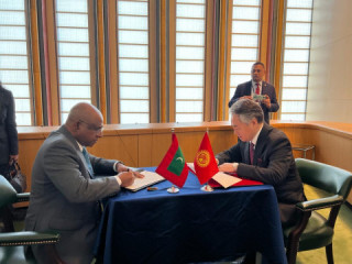 Minister of Foreign Affairs Abdulla Shahid and Minister of Foreign Affairs of Kyrgyz Republic Kulubaev Zheenbek Moldokanovich