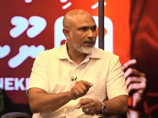 ރައީސް މުއިއްޒު ޑިކްޓޭޓަރެއްގެ ސިފައިގައި މަސައްކަތް ކުރަމުންދާތީ، ރިފެރެންޑަމަށް ނޫނެކޭ ބުނަން ޖެހޭ: ސަނީފް 