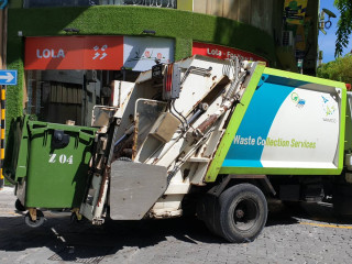 ކުނި އުކާލުމުގެ މަސައްކަތުގައި ވެމްކޯގެ ޕިކަޕެއް ހަރަކާތްތެރިވަނީ