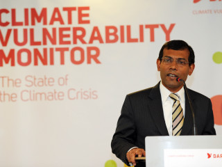 ކްލައިމެޓް ވަލްނިރަބަލް ފޯރަމްގެ ބައްދަލުވުމެއްގައި ރައީސް ނަޝީދު ތަގުރީރުކުރައްވަނީ