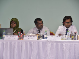 ޖުޑިޝަލް ސަރވިސް ކޮމިޝަންގެ މެންބަރުން