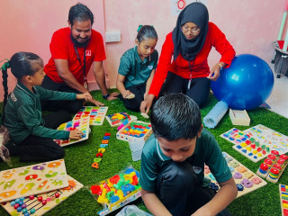Bank of Maldives donates educational tools to aid SEN classes