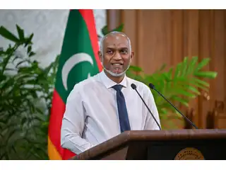 ބޯހިޔާވަހިކަމުގެ މަޝްރޫޢުތައް ހުއްޓުމެއްނެތި ކުރިއަށްދާނެކަމަށާއި، 2028 ވަނަ އަހަރުގެ މެދުތެރެއަށް މަސައްކަތްތައް ނިންމަވާނެކަމުގެ ޔަޤީންކަން ރައީސުލްޖުމްހޫރިއްޔާ ދެއްވައިފި