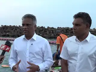 ސްވިމިންގ ޓްރެކް ފަދަ ތަންތަނަކީ މާލެ ސިޓީ ކައުންސިލް ބެލުމުގެ ދަށުގައި ހުންނަން ޖެހޭ ތަންތަން ނަމަވެސް ސަރުކާރުން ދަނީ އެތަންތަން ކައުންސިލަށް ހަވާލު ނުކޮށް ހަލާކު ކުރަމުން: މޭޔަރު އާޒިމް 