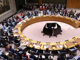 އދ ގެ ސަލާމަތީ މަޖިލީހުގެ ބައްދަލުވުމެއްގެ ތެރެއިން