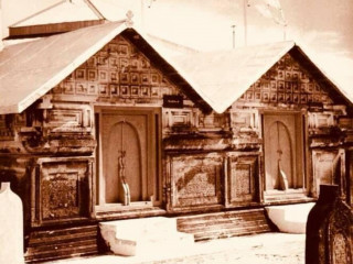 ދިޔަމިގިލި ބޮޑުބަންޑާރައިންގެ ބިސްތާނު (މާލެ ހުކުރުމިސްކިތް ގަބުރުސްތާނު)