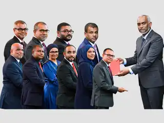10 ވަޒީރަކު އިސްތިއުފާދެއްވީ ރައްޔިތުންގެ ވިންދާ އެއްގޮތަށް ސަރުކާރު ހިންގެވުމަށް: ރައީސް އޮފީސް